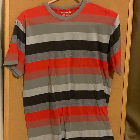Hurley Tee - Picture 1 of 3